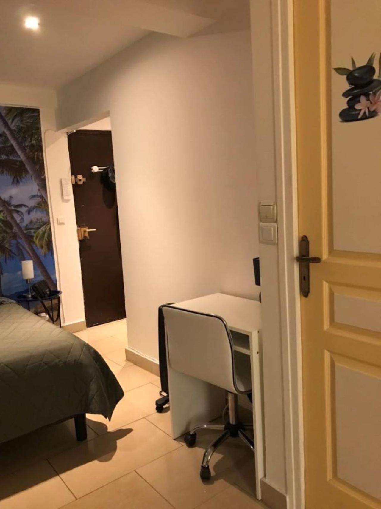 Summer Studio, 4 Persons, Mobile Ac, Old Town Nice