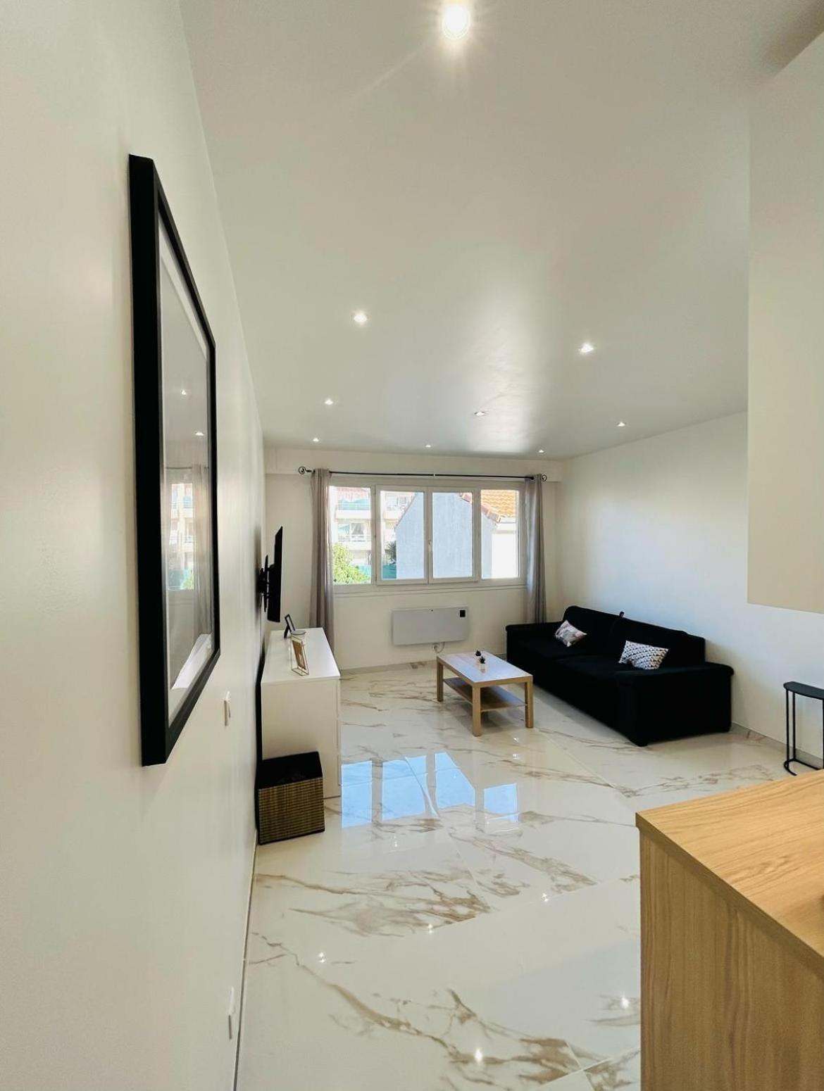 Apartment Promenade Des Nice