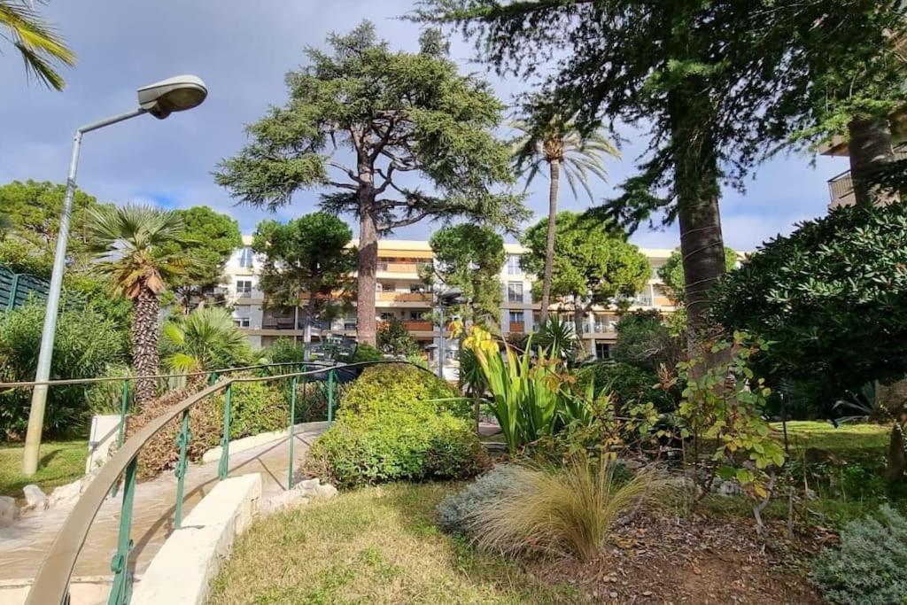 Nice-appt 4 Voyageurs 3 Lits, 800 M/mer Apartment