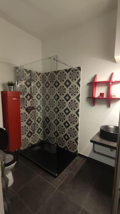 Spacieux 4 Pieces De Type Bourgeois Art-deco Apartment *