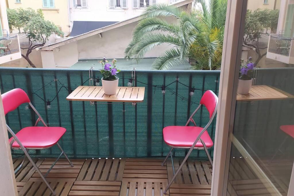 Spacieux 4 Pieces De Type Bourgeois Art-deco