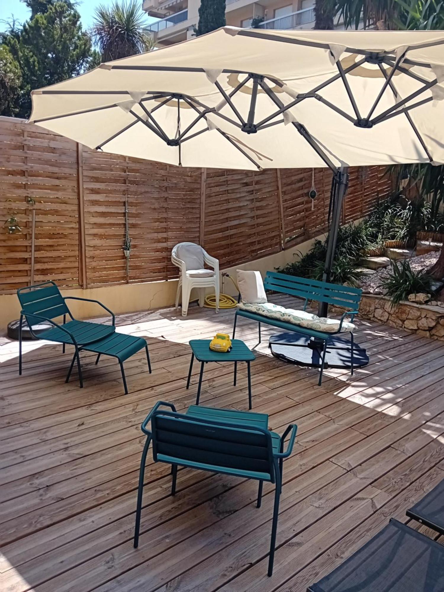 Nice- Gairaut - Jardin Prive- Grand F1 Lumineux-piscine Collective Apartment *