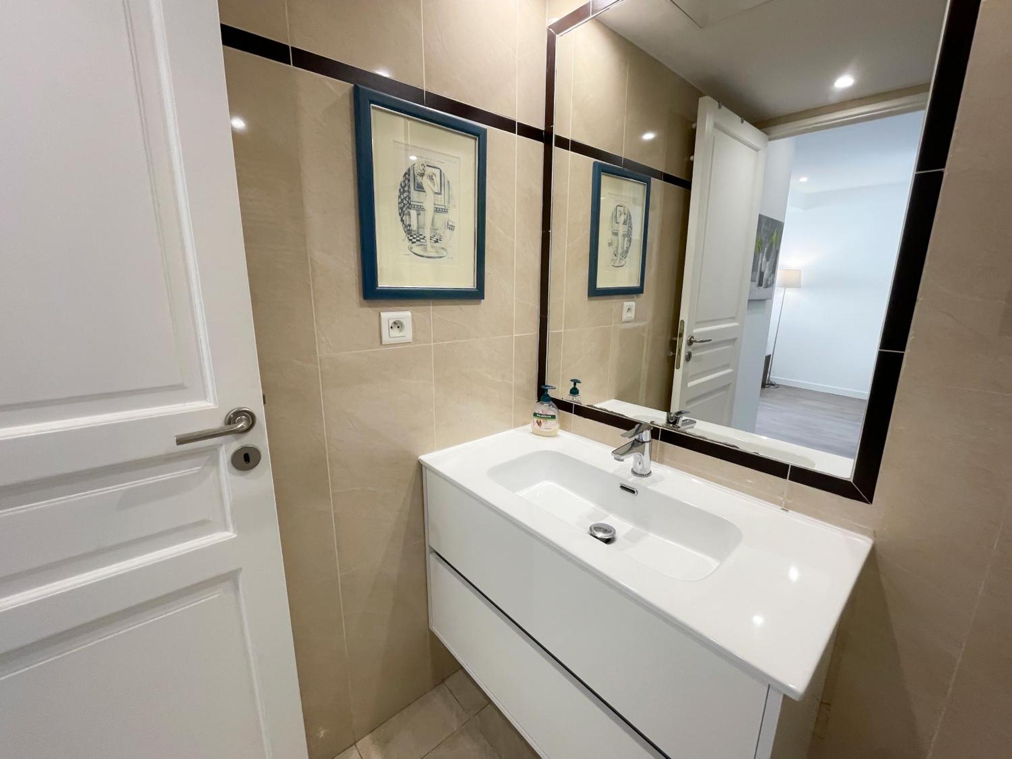 Massena 4 Pers Super Wifi Apartment