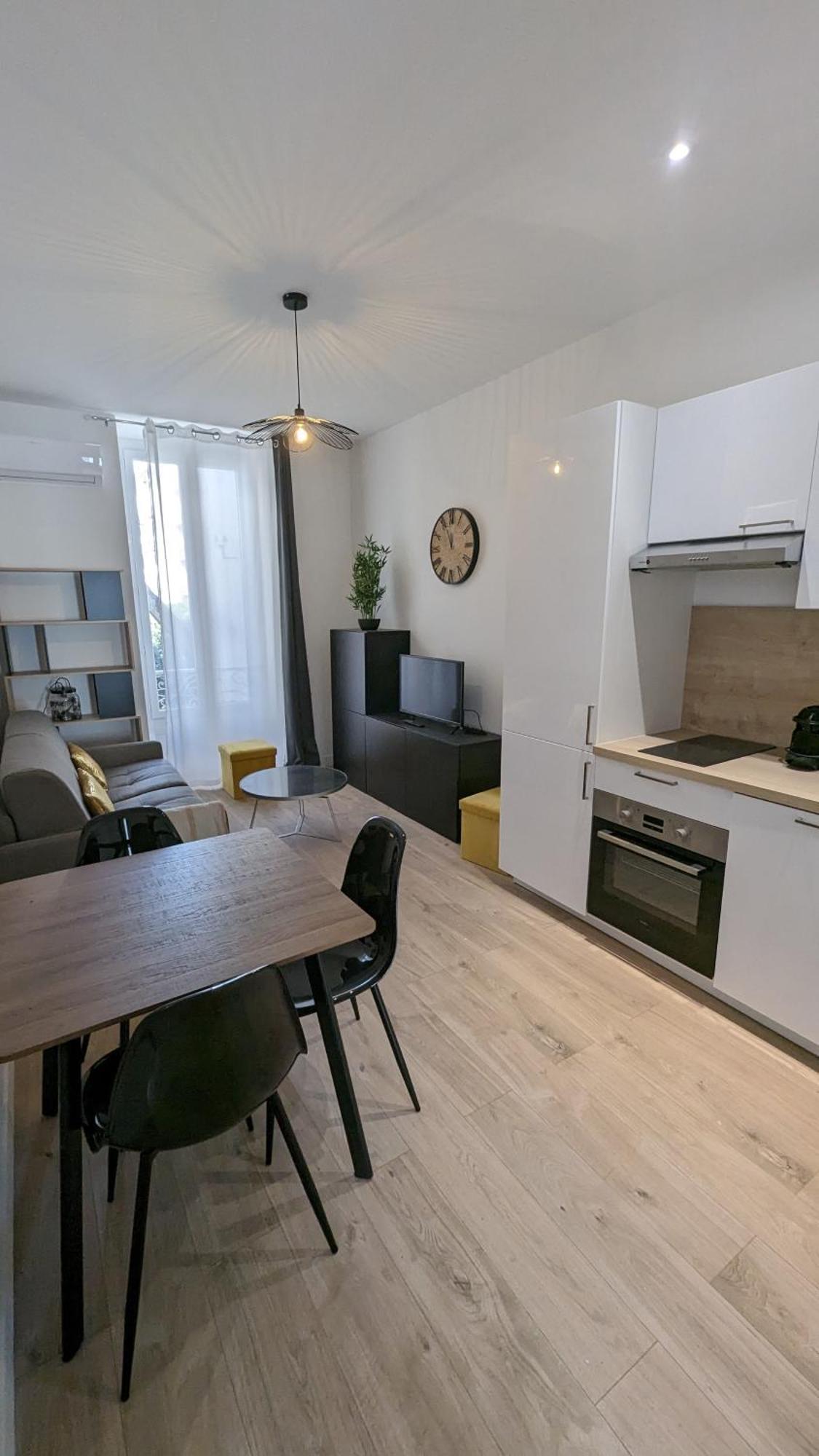 Apartment Comboul Nice