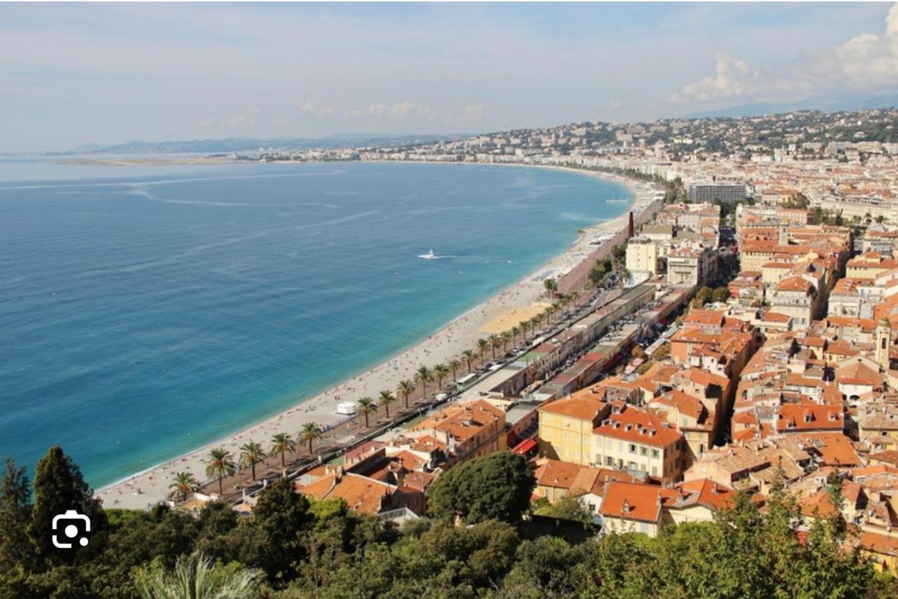 Apartment Center Aviva's-home Nice