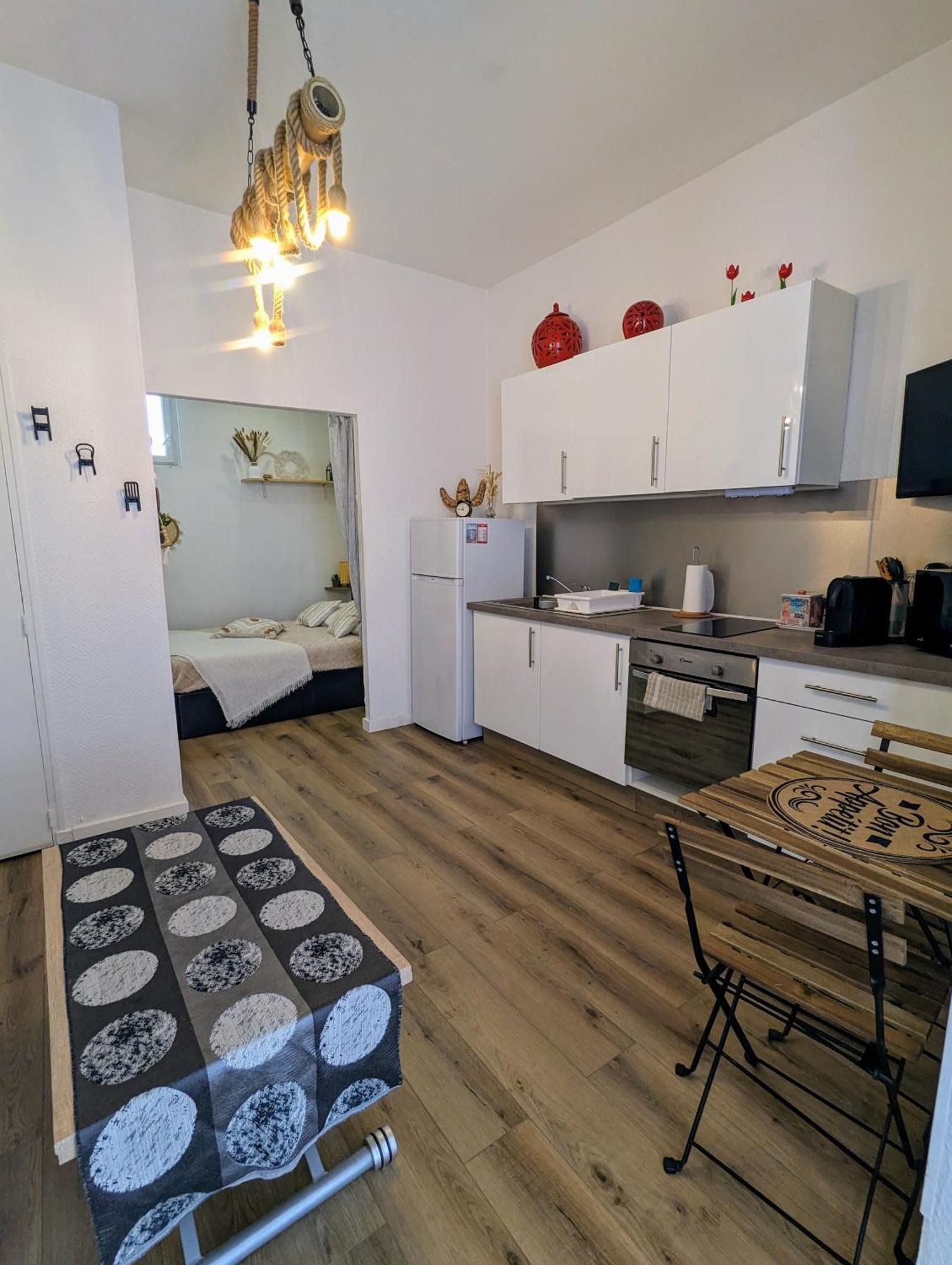 Apartment Cosy Proche Du Port