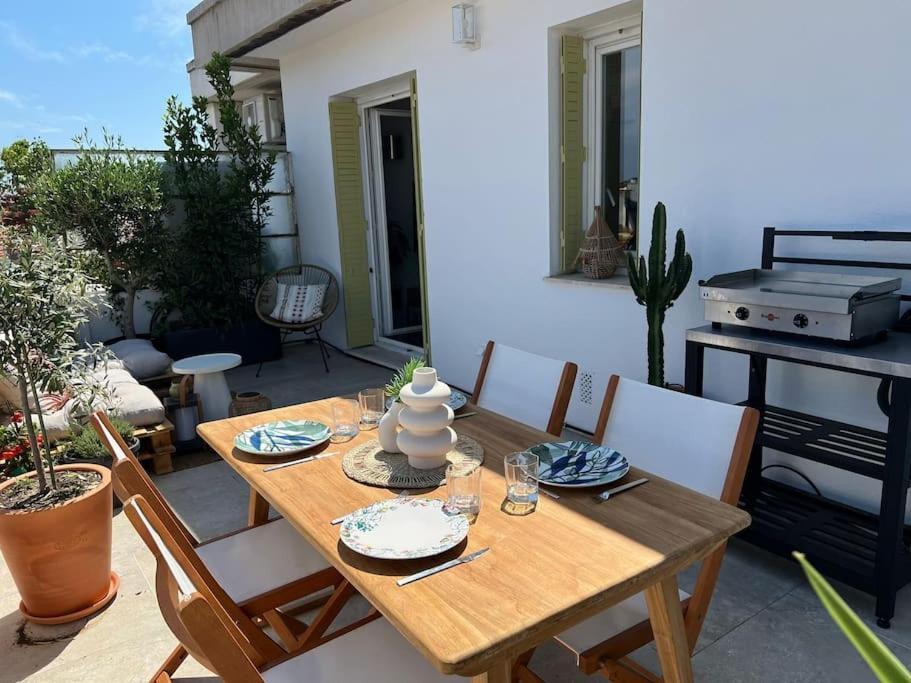 Charming Penthouse In - 10 Minutes From Seaside Apartment Nice