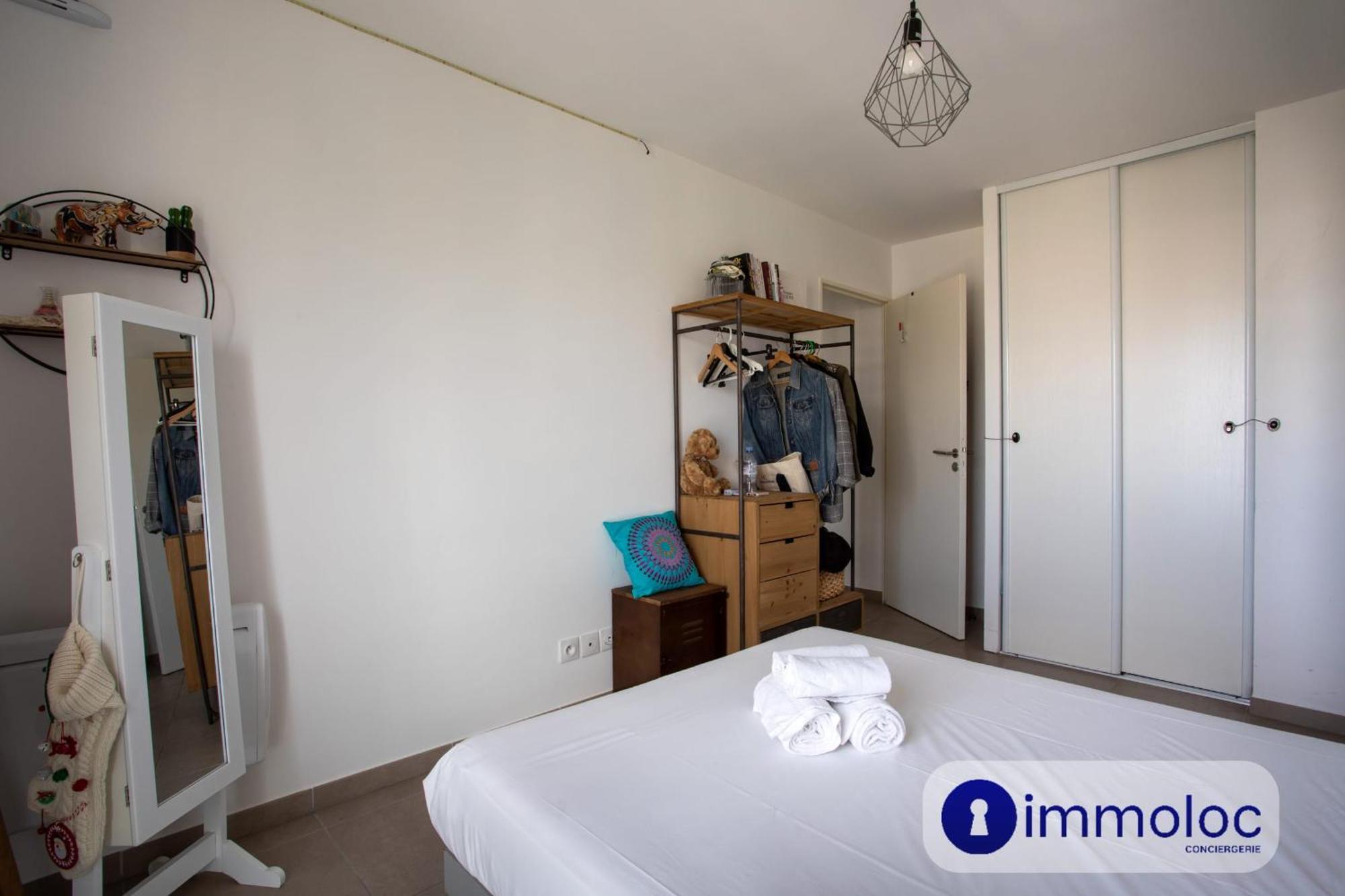 T3 Air-conditioned *