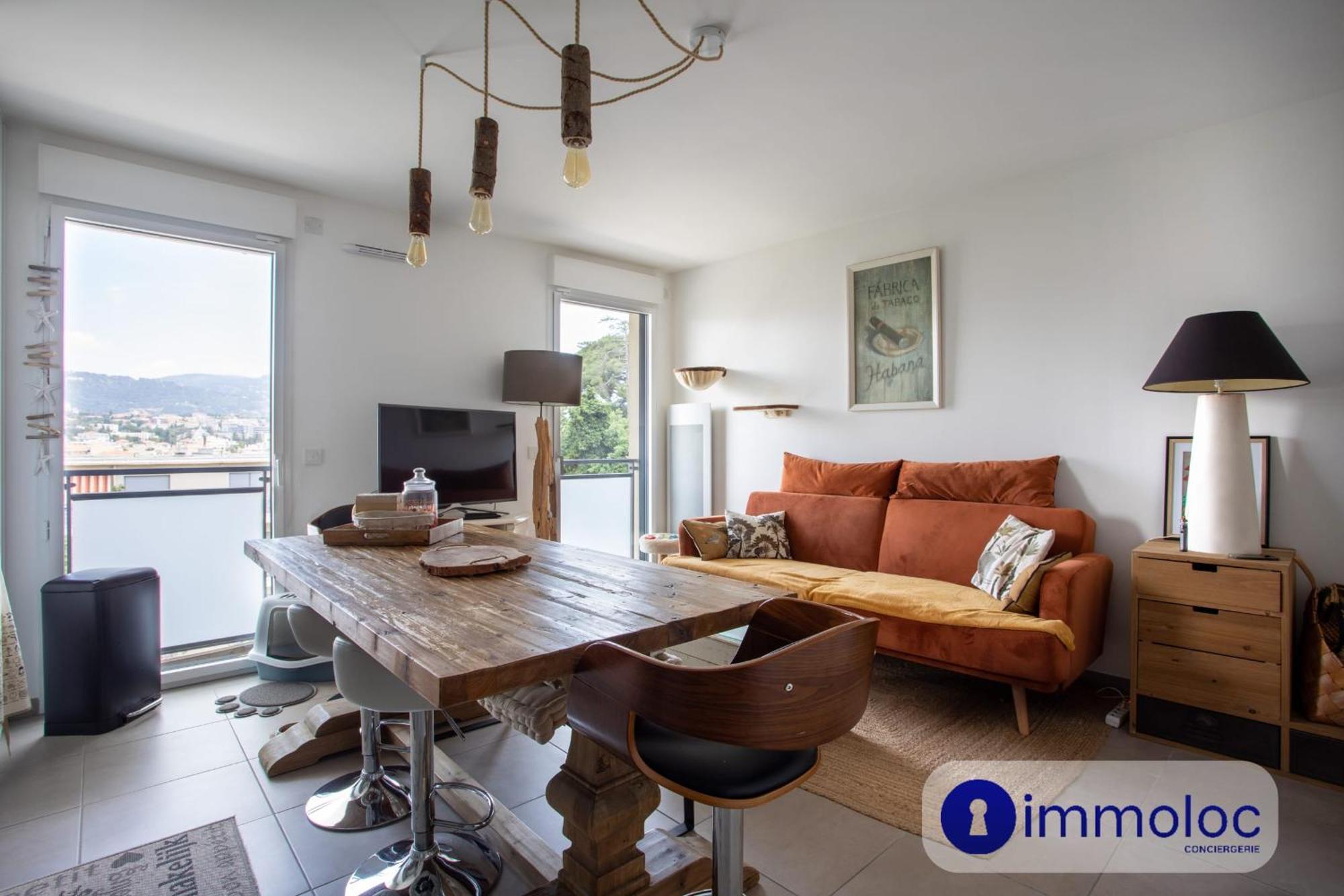 Apartment T3 Air-conditioned