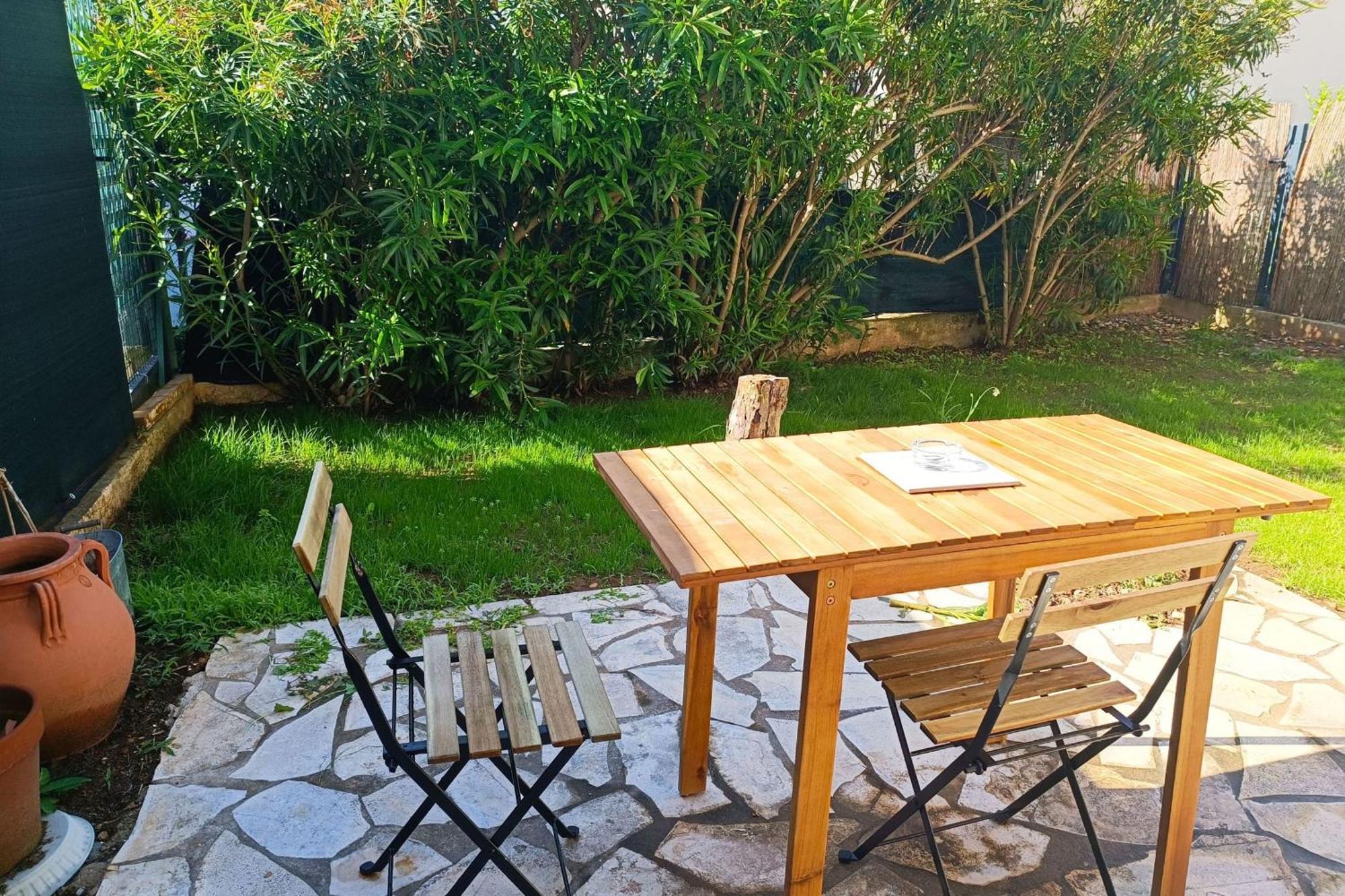 Refurbished With Terrace And Garden Apartment *