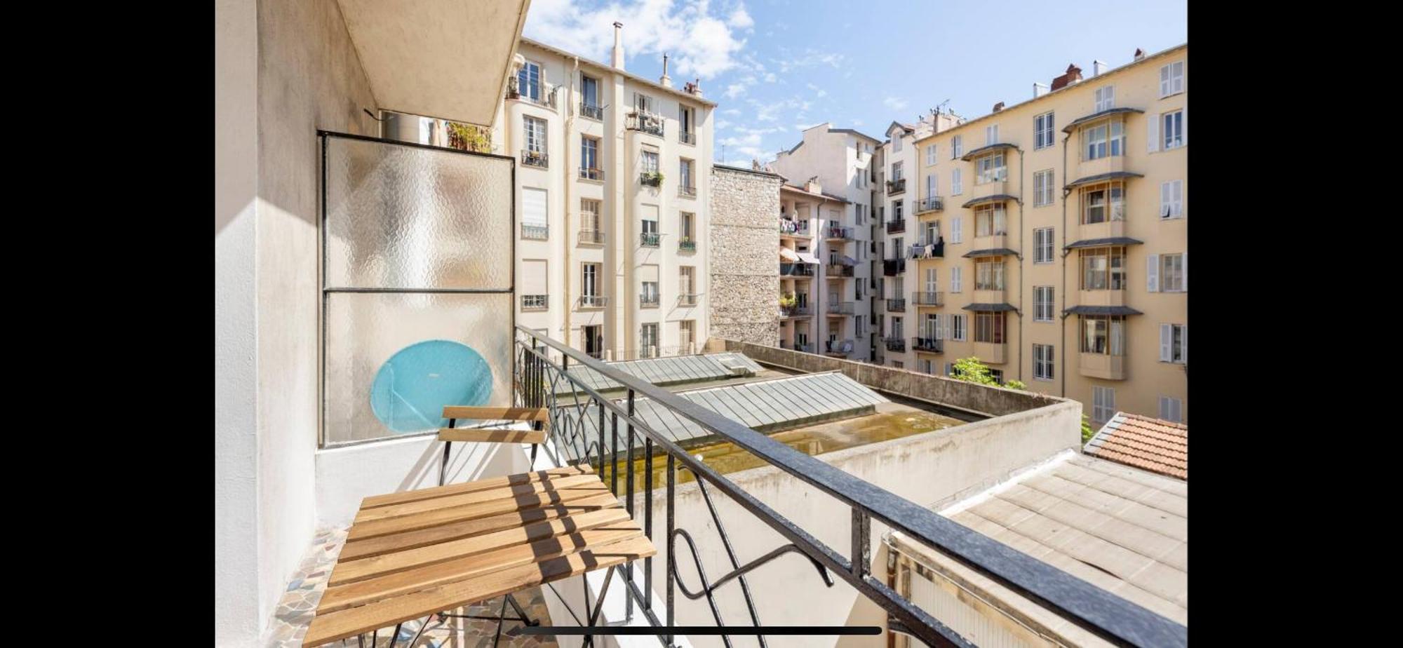 De Luxe Au Coeur De Nice