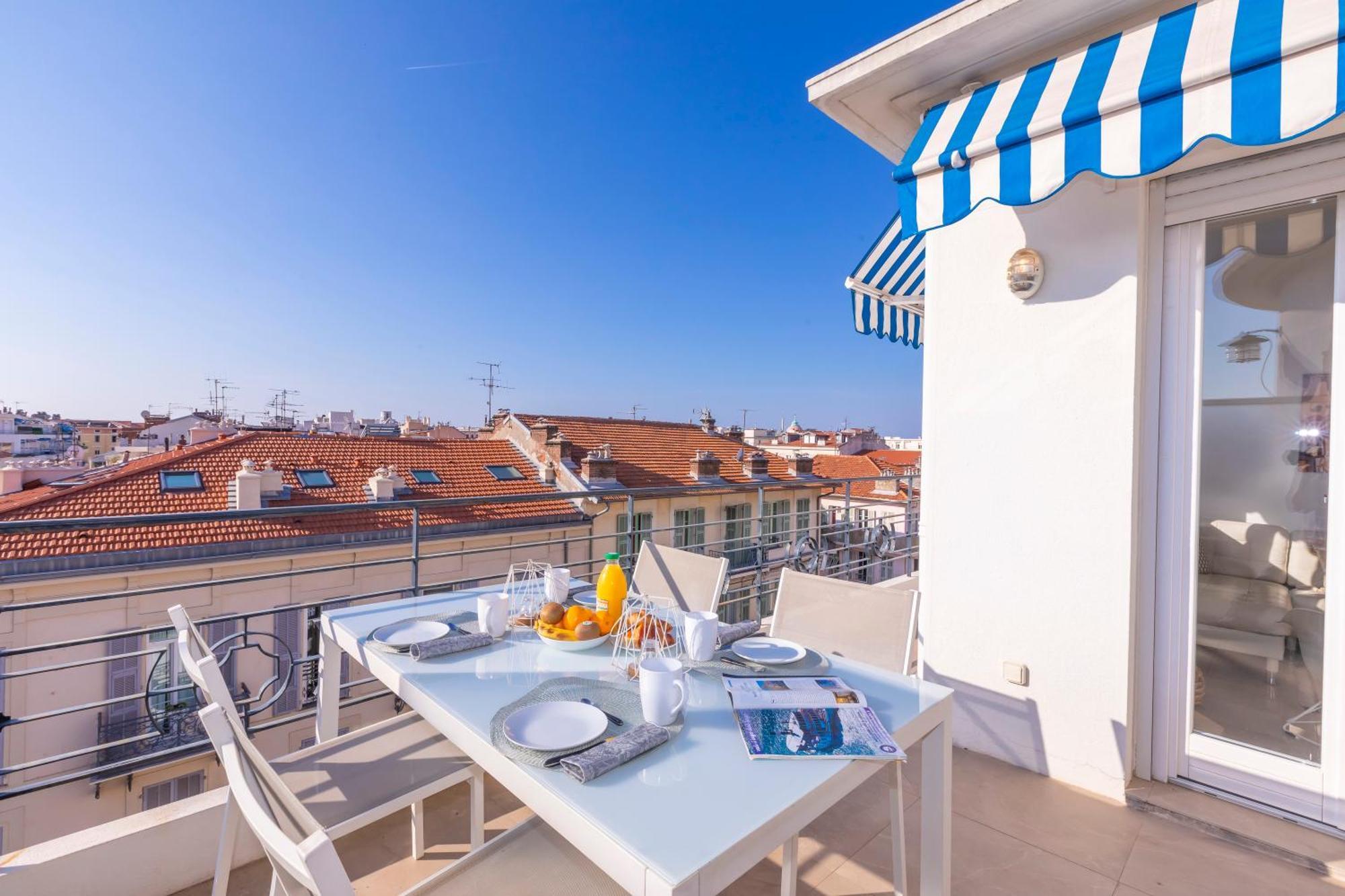 Rooftop At Palais De La Buffa - Happy Nice