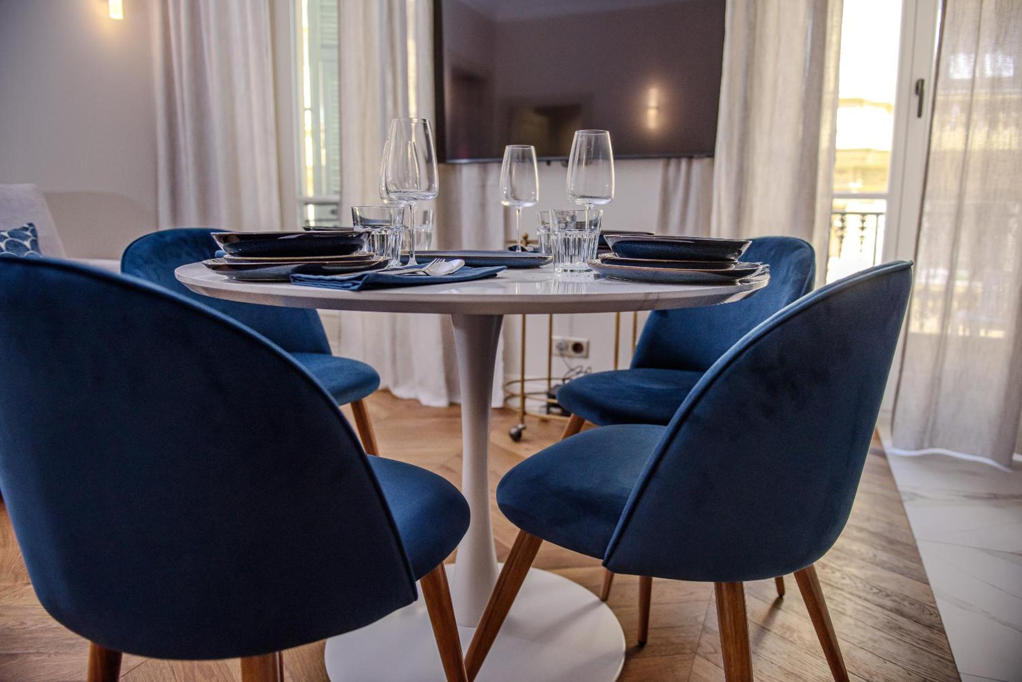 Aparthotel 9 Alberti Centre 4*