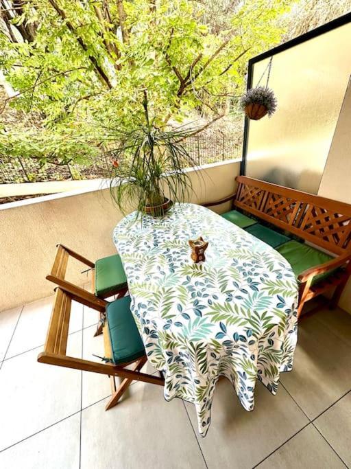 Apartment Neuf Avec Grande Terrasse Au Calme Nice
