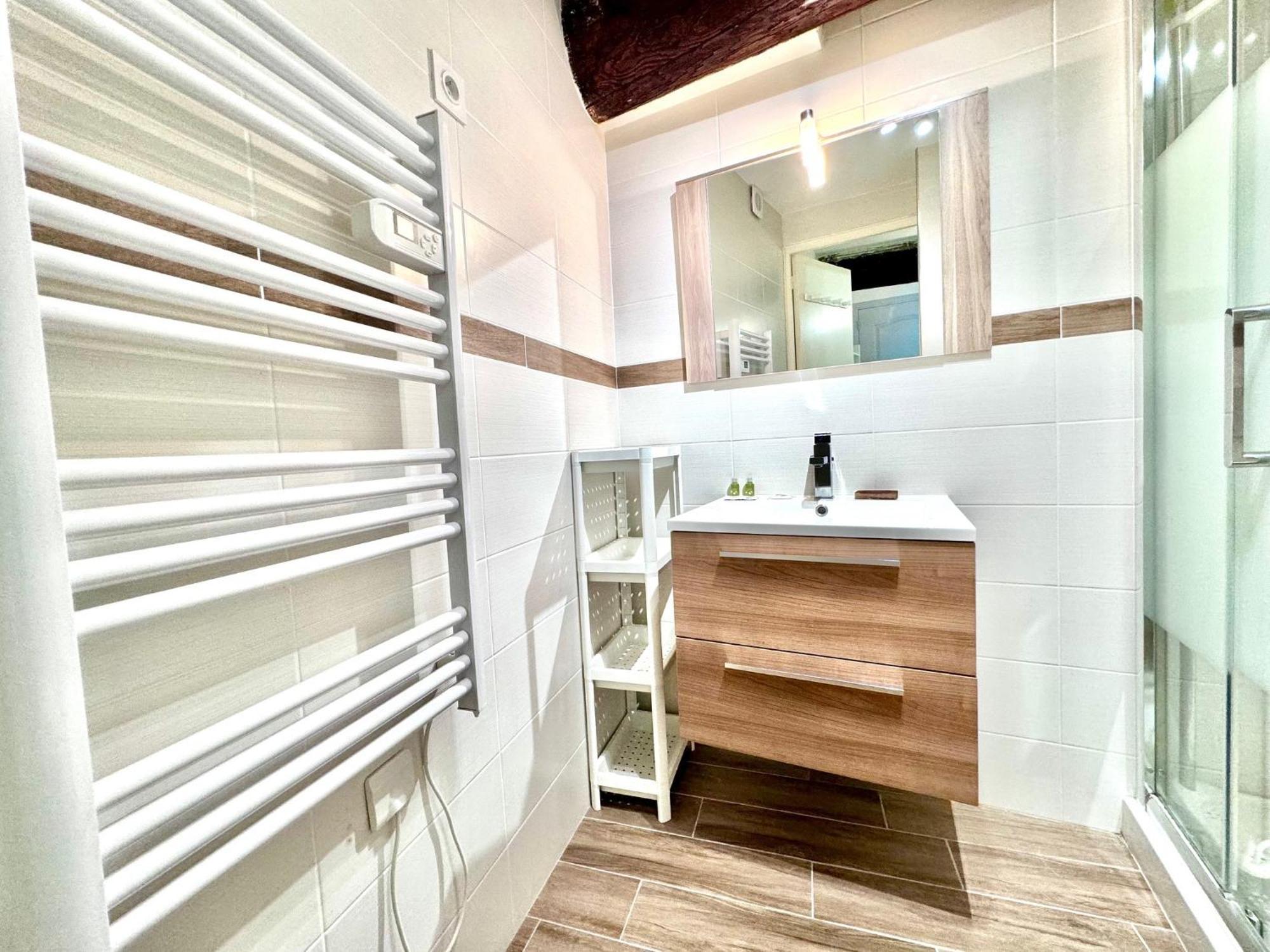 Riviera - Angle Droite - Old Town Promenade Des Apartment 3*