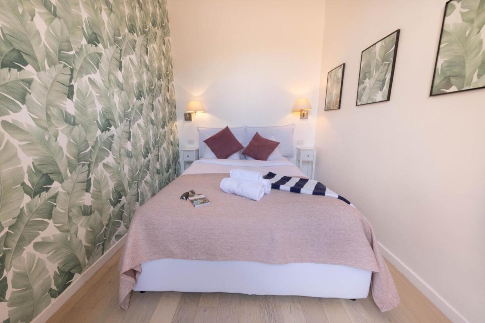 06a3 - Lovely In The Heart Of Old Appartement