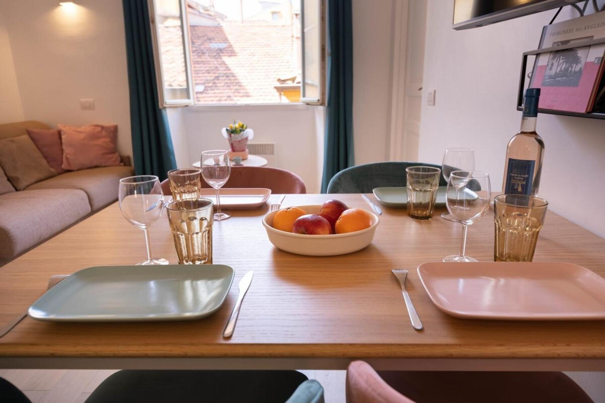06a3 - Lovely In The Heart Of Old Appartement