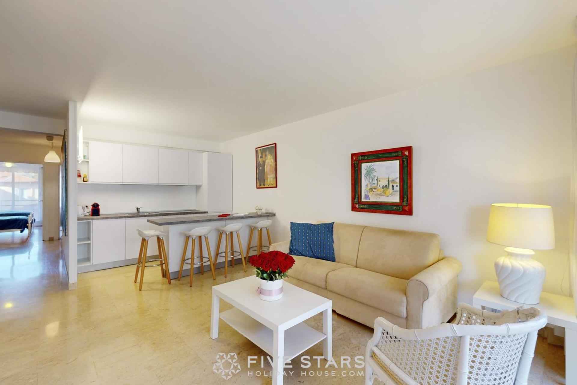 Aquarius Fshh Aparthotel Nice