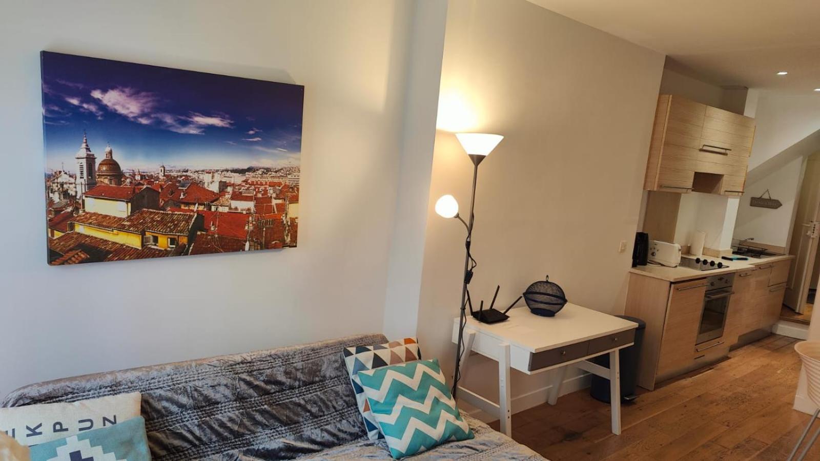 Appartement Proximity In Historic Nice, Your Perfect 2