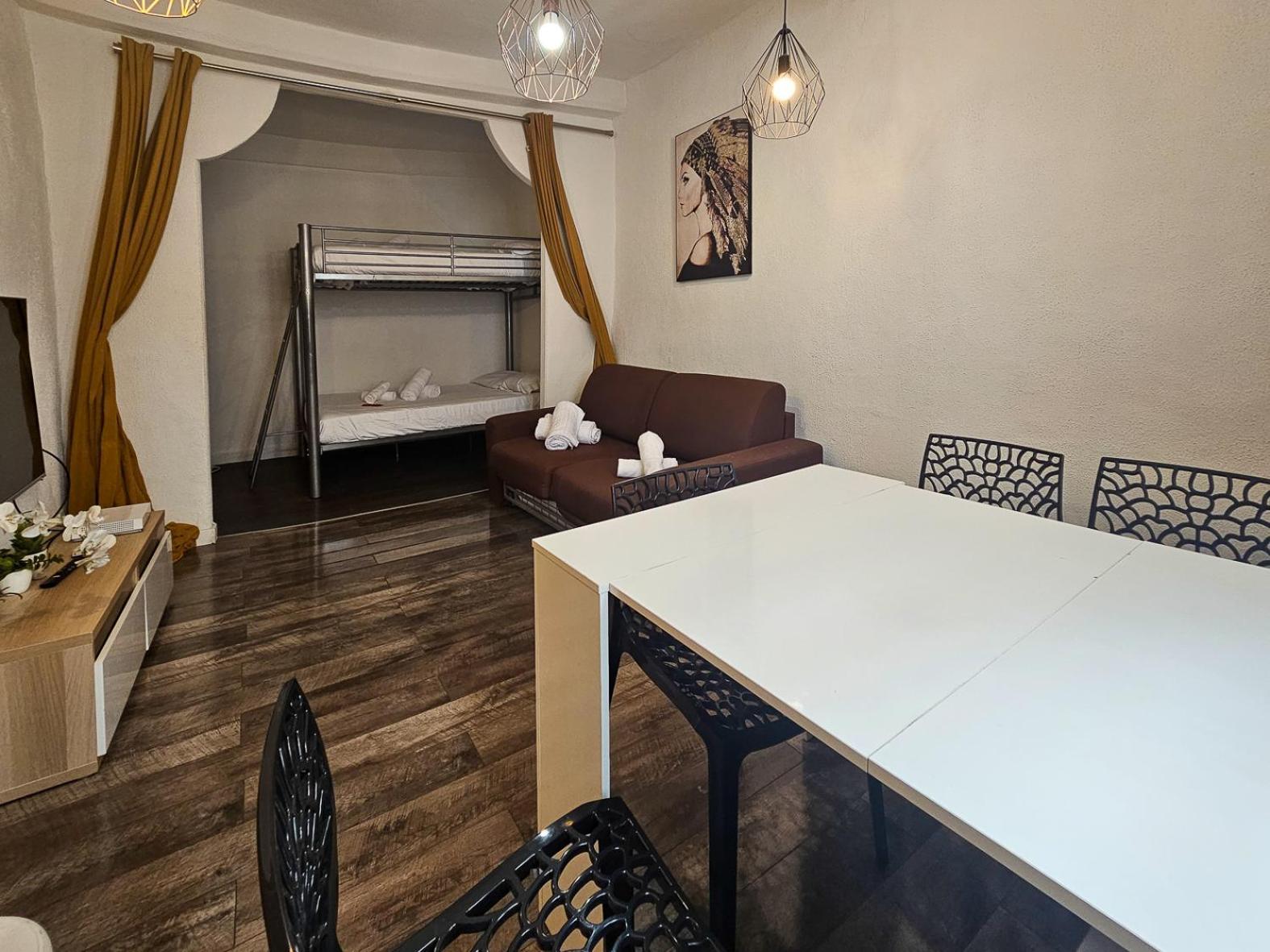 Droite 6 Pers Vecchia Super Wifi Apartment *