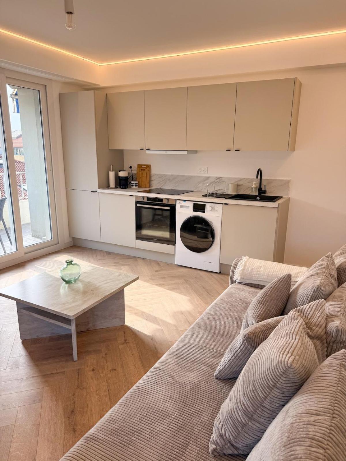 Port De 4pers Emplacement Ideal Apartment Nice