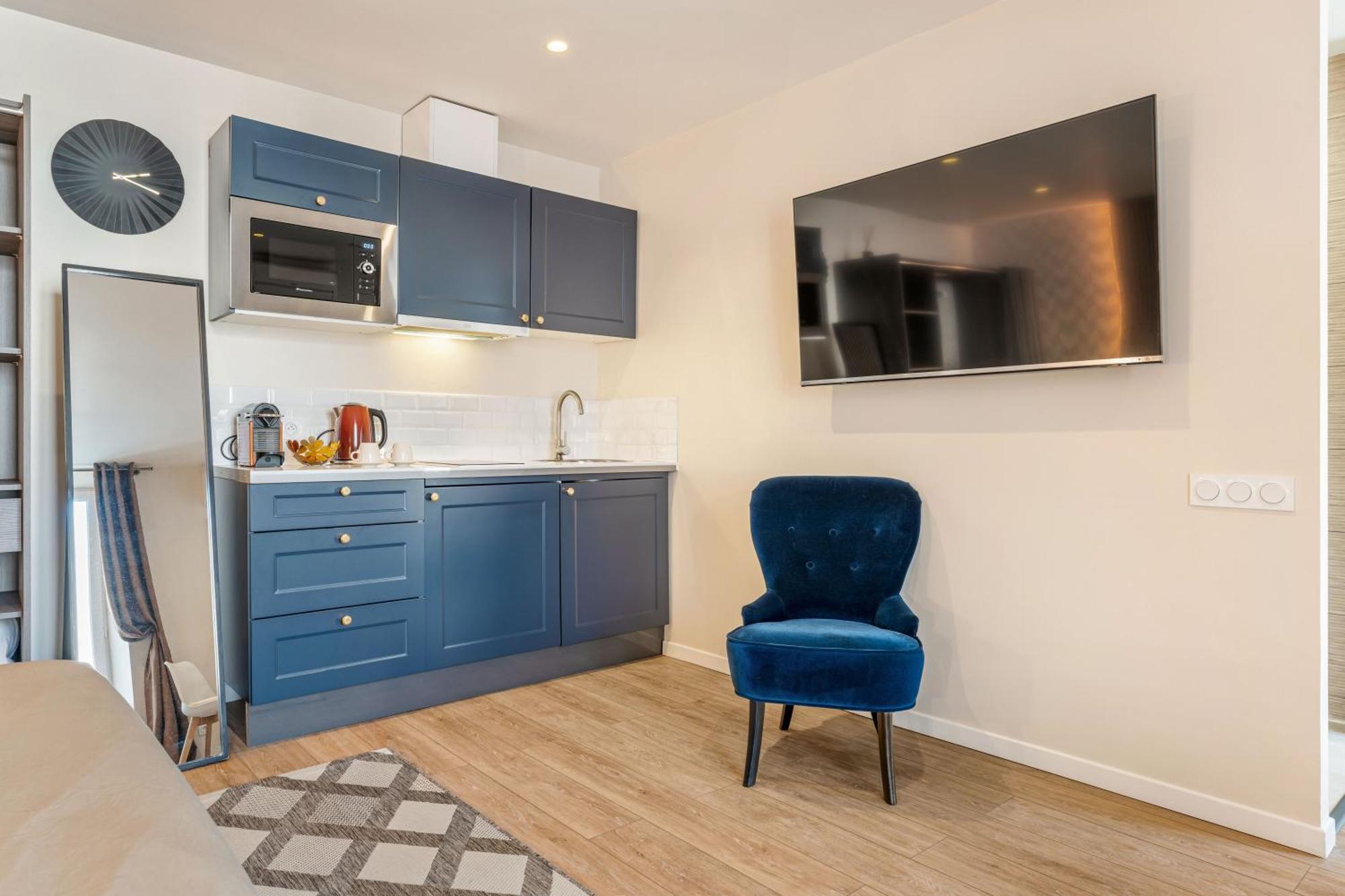 Appartement Renting - Massena - Luxe - Jacuzzi - Terrace - King Bed - Ac *