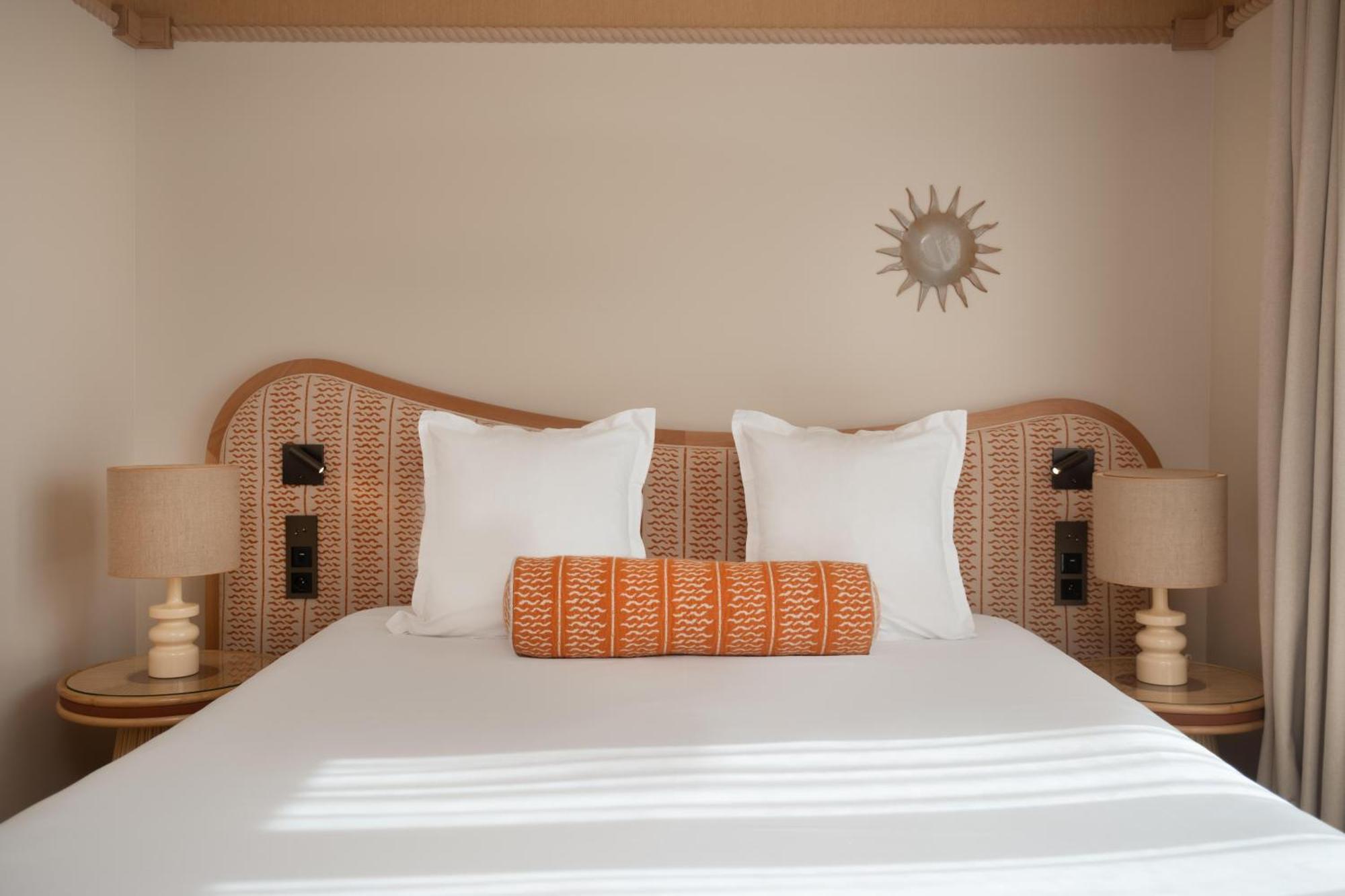 Hotel Le Soleia By Inwood 4*