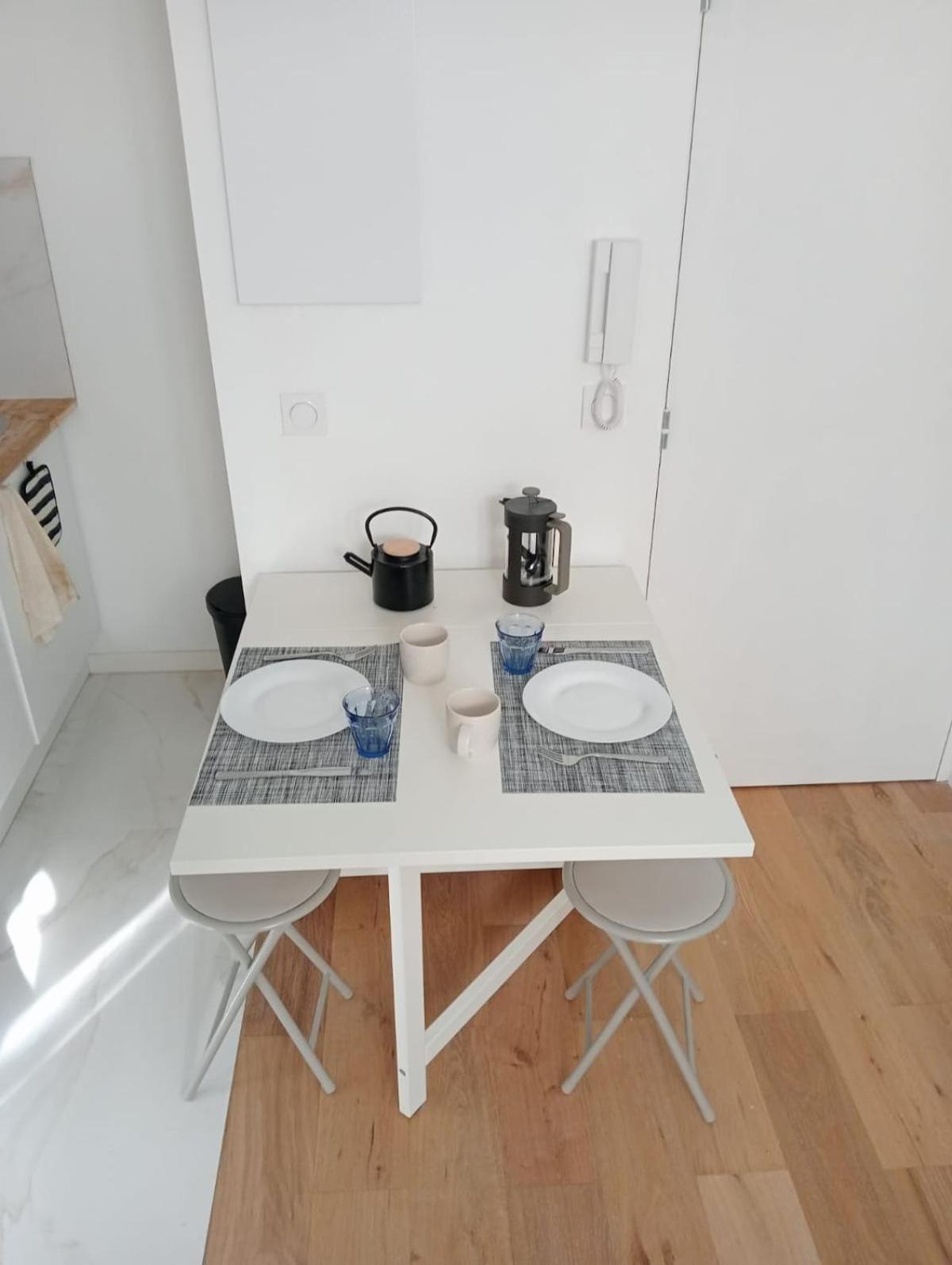 Apartment Charming In The Heart Of *