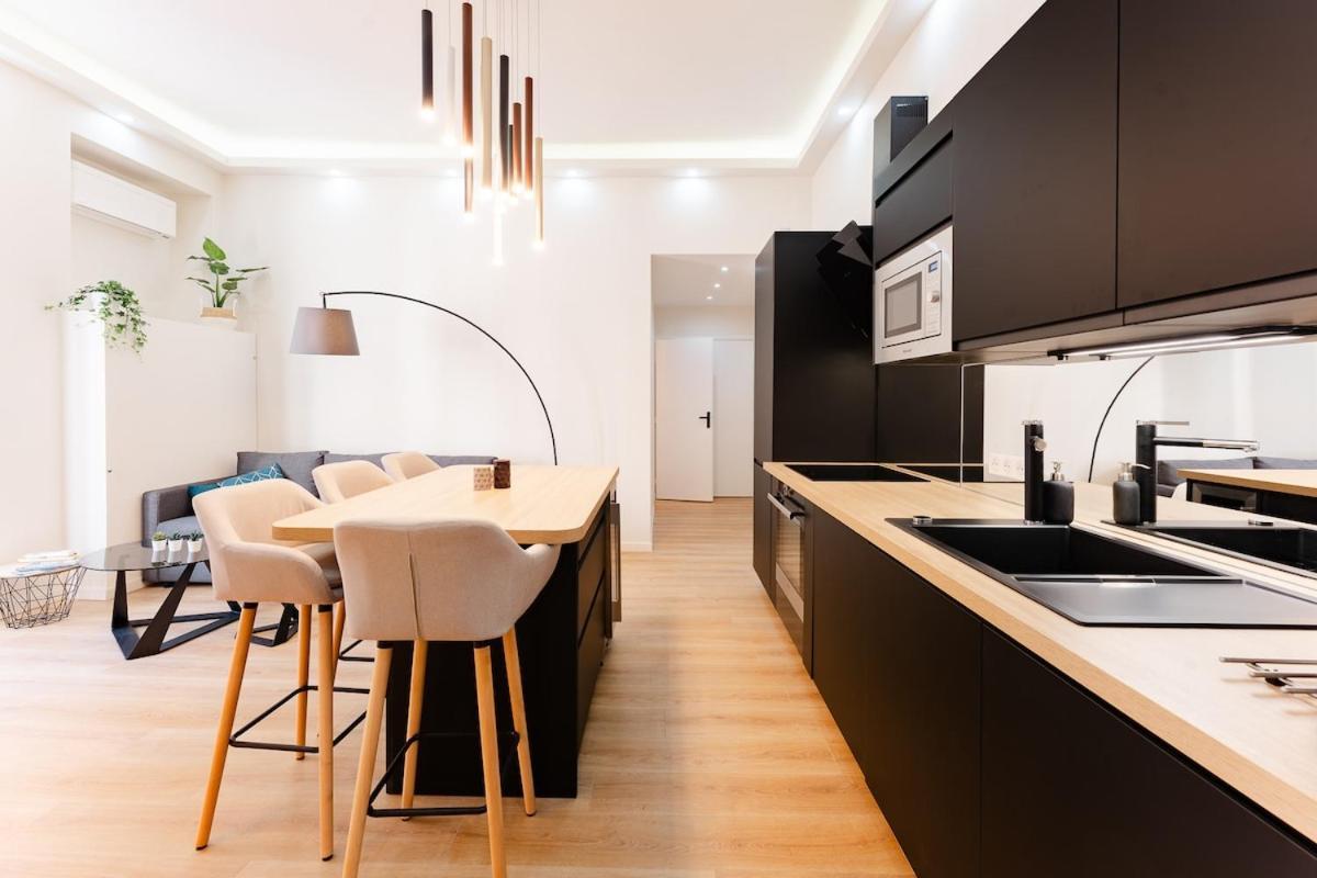 Ambiance Cosy A La Nicoise * Nice