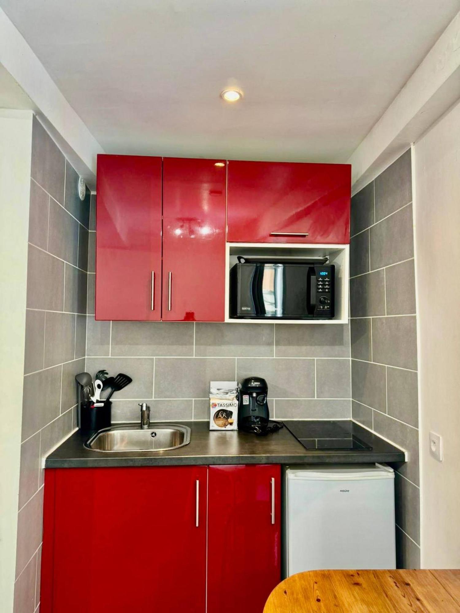 Apartment Port Bonaparte Place Du Pin Nice