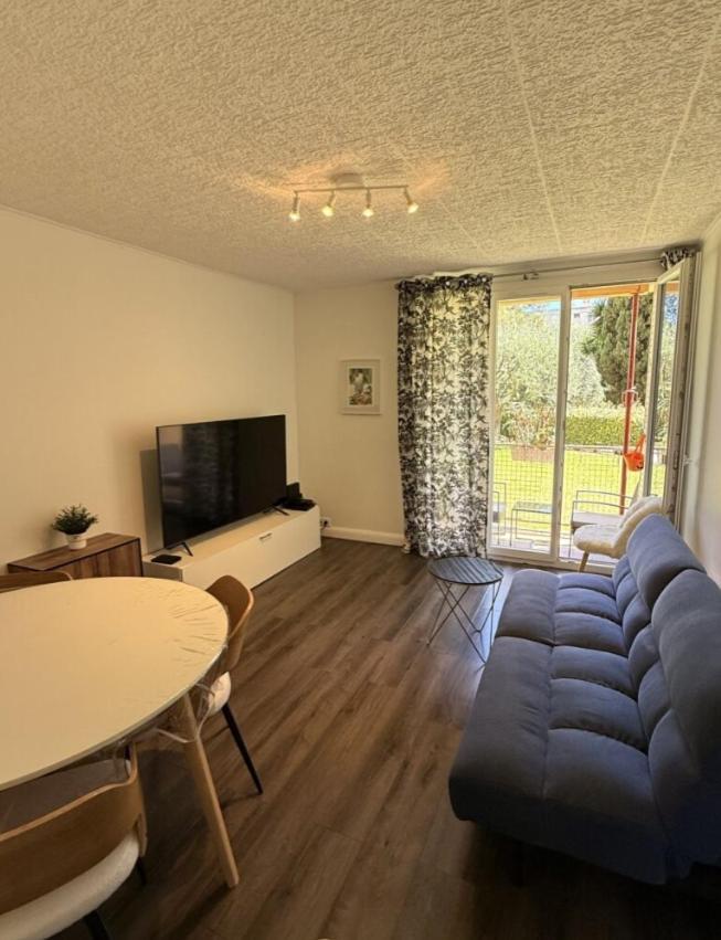 Apartment Peaceful Garden View, 20 Min From Nice