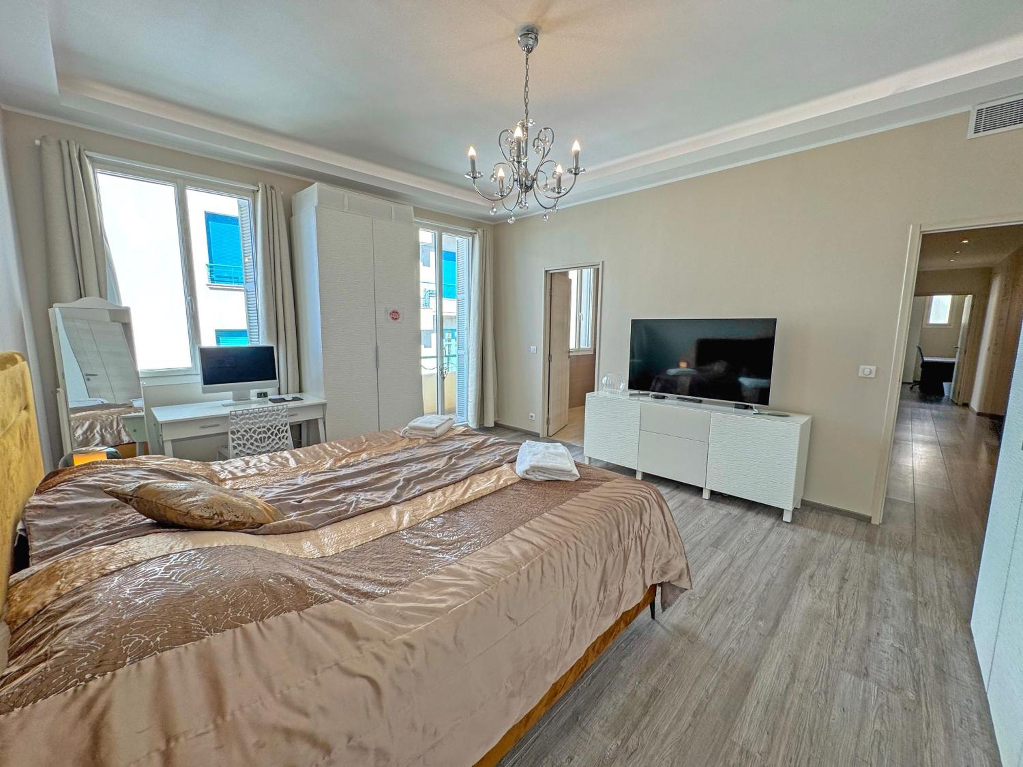 Derniere Etage Sur La Promenade! Apartment *