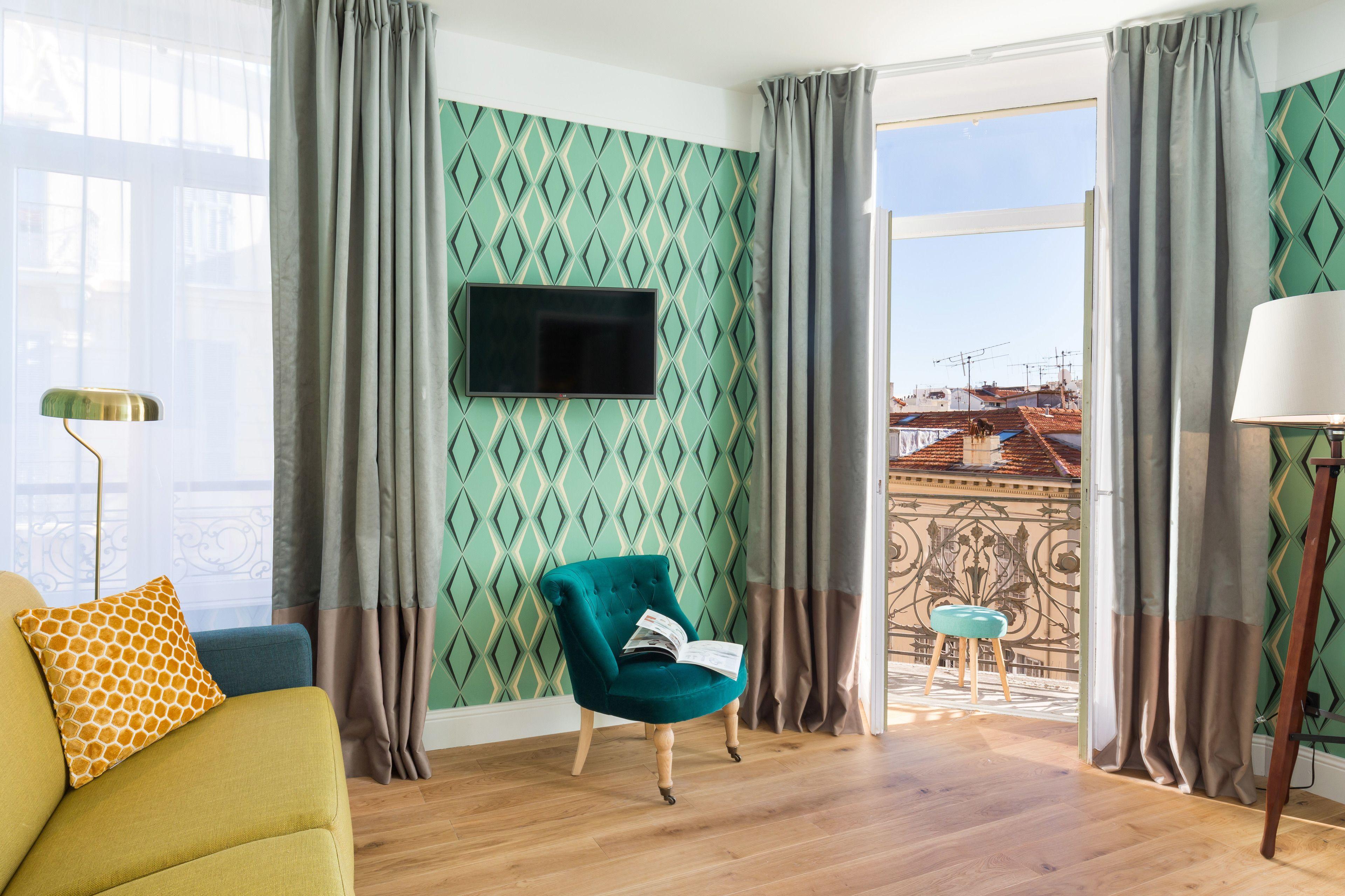 The Jay By Happyculture Hotel