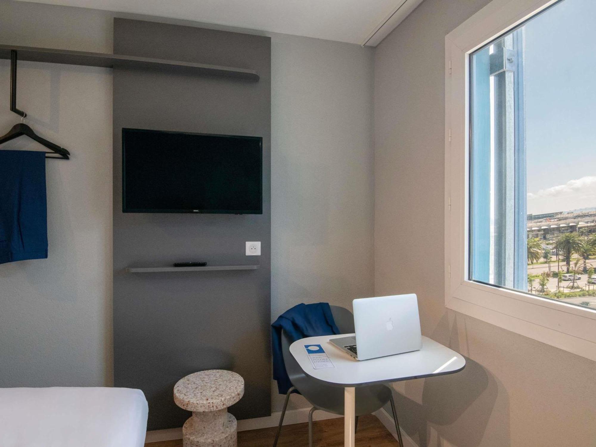 Ibis Budget Aeroport Hotel 2*
