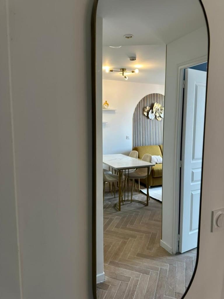 Moon 41 - 4p Apartment Nice