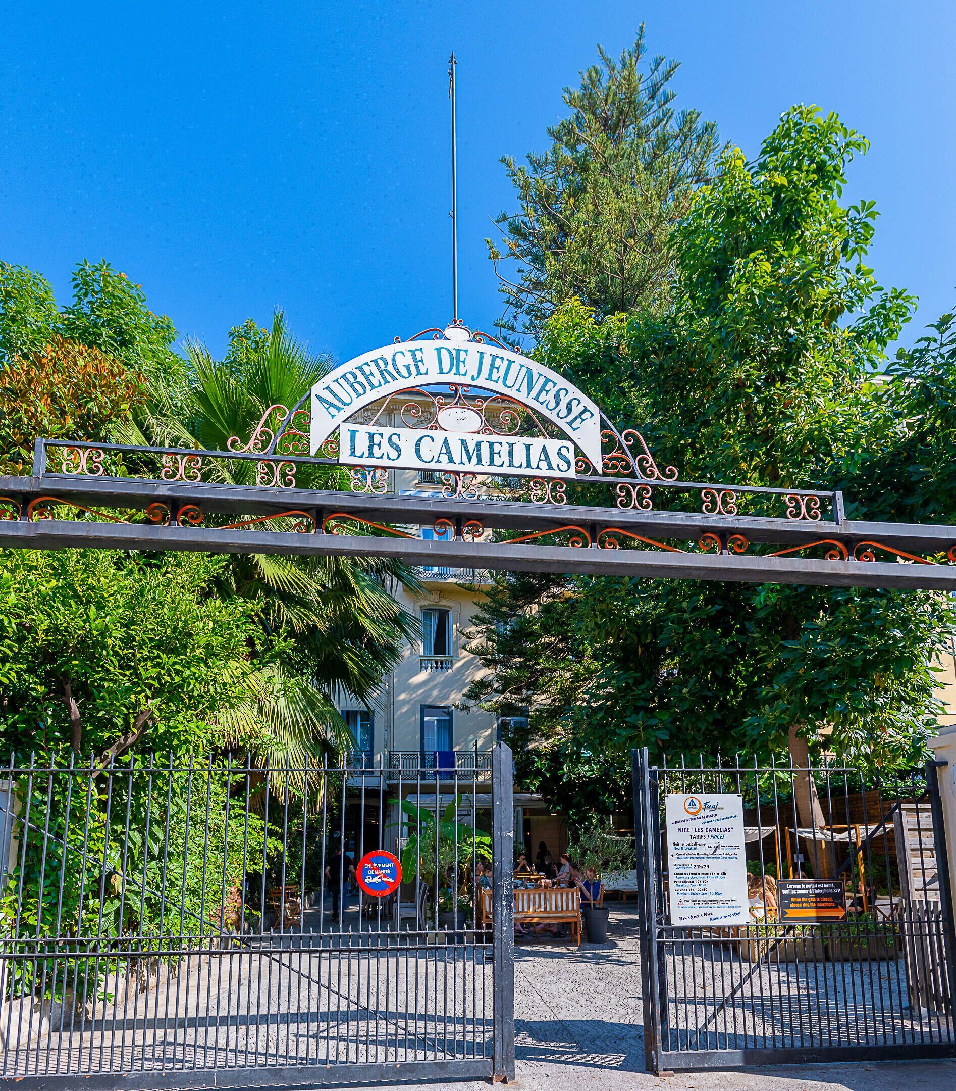 Hi Les Camelias Hostel Nice