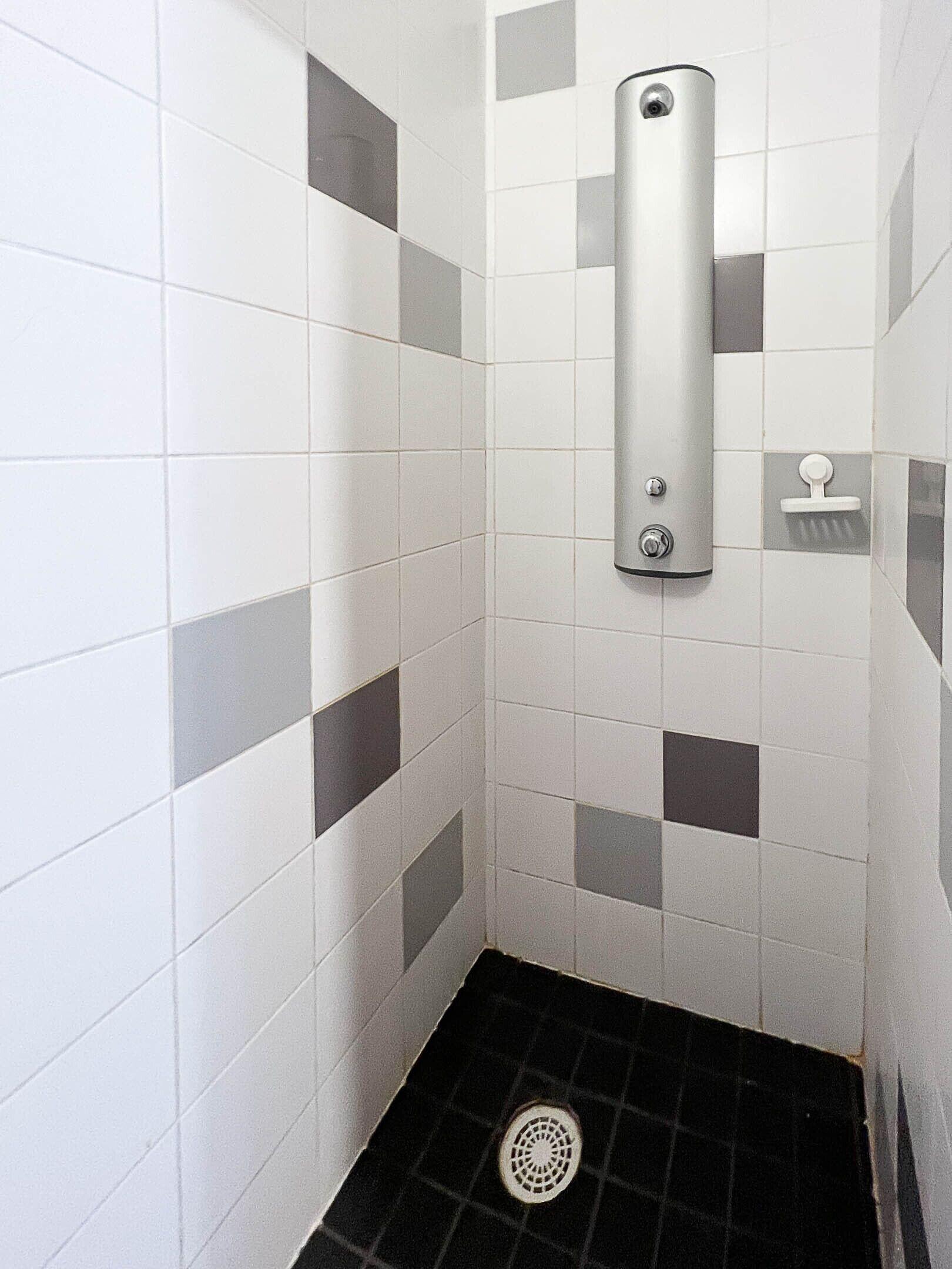 Hi Les Camelias Nice