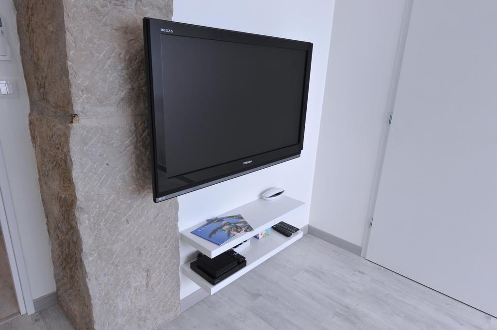 Le 10 - Massena Apartment *