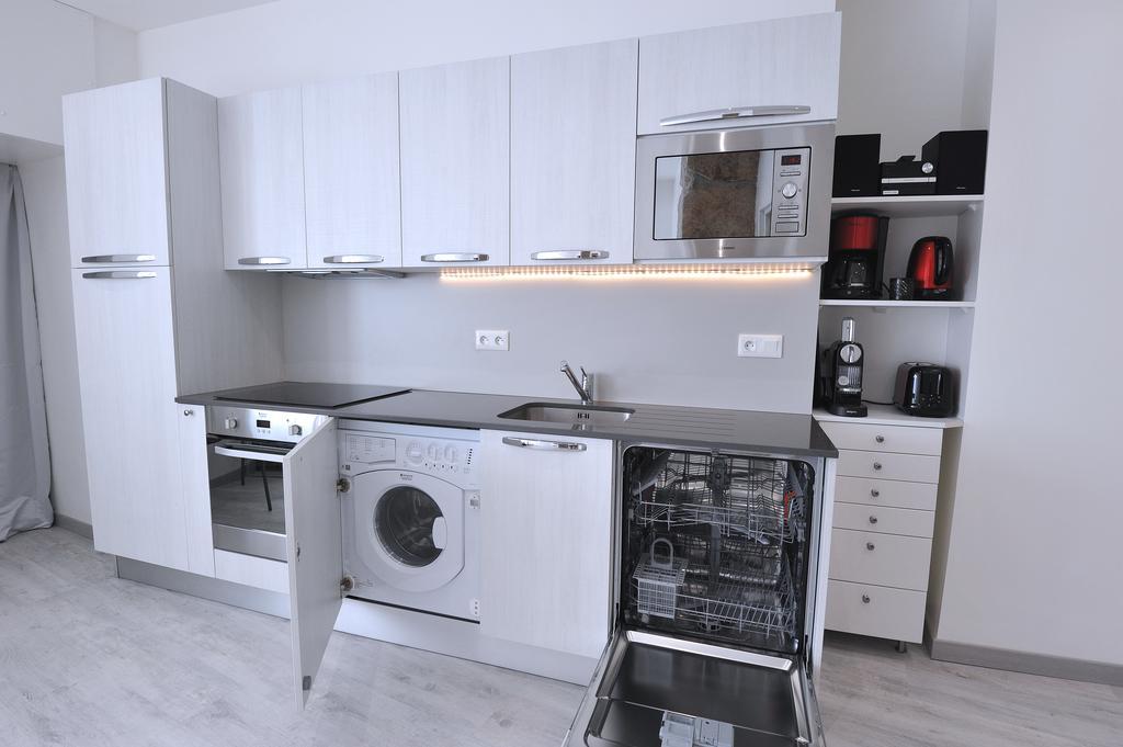Le 10 - Massena Apartment Nice