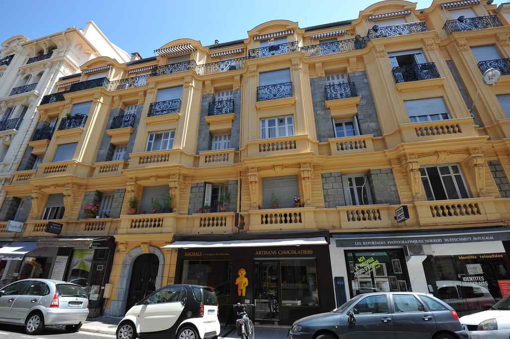 Le 10 - Massena *