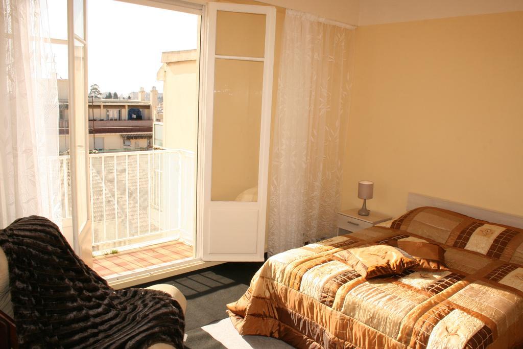L'iris Apartment