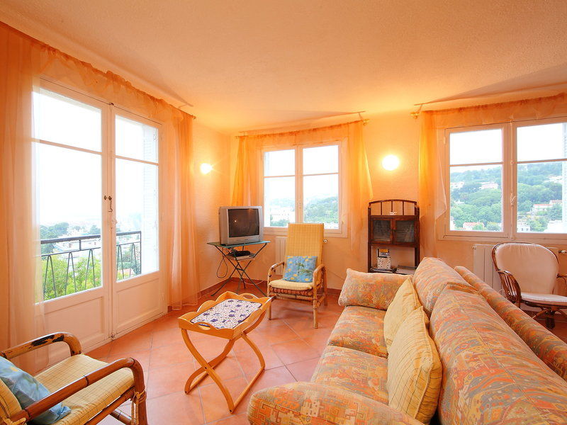 Alltitude 52 3* Nice