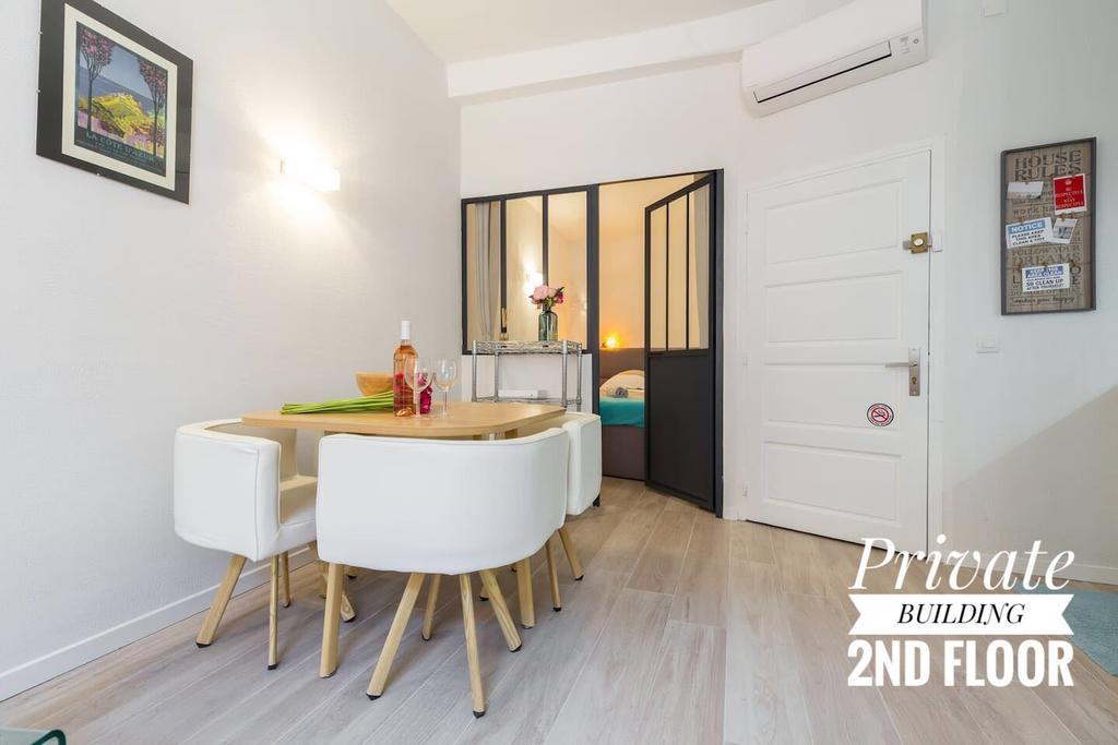 Private Building, 4 Apts, Unique At - Old Town Appartement *