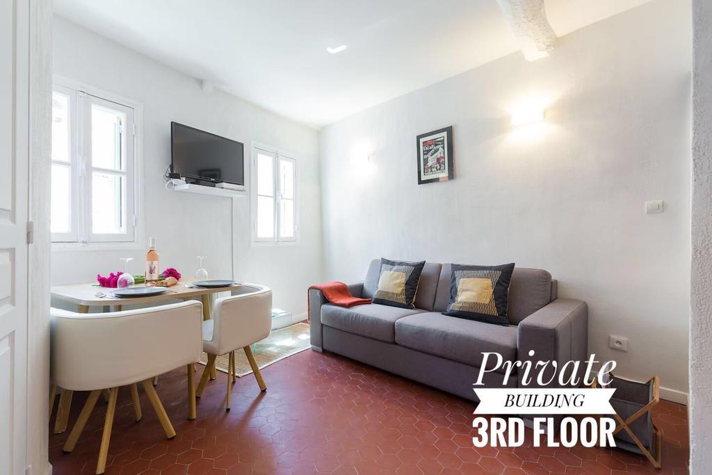 Private Building, 4 Apts, Unique At - Old Town Appartement Nice