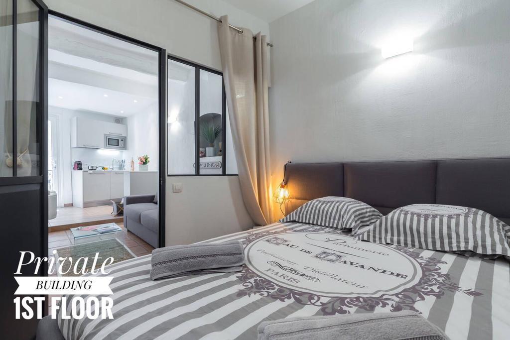 Private Building, 4 Apts, Unique At - Old Town Appartement Nice