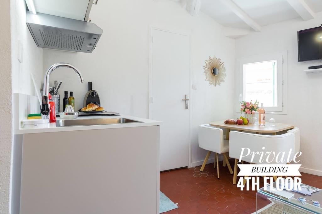 Private Building, 4 Apts, Unique At - Old Town Appartement