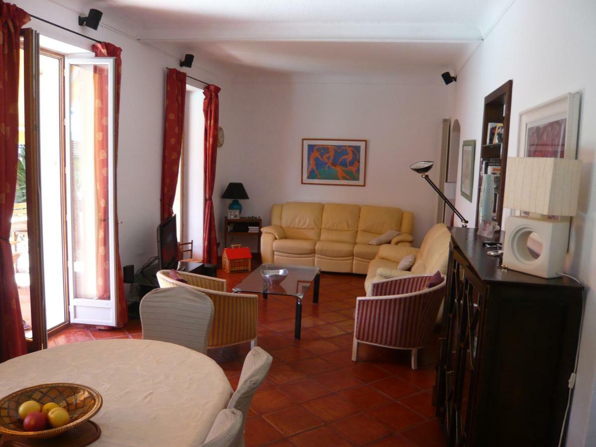 Les Pervenches Bed & Breakfast Nice