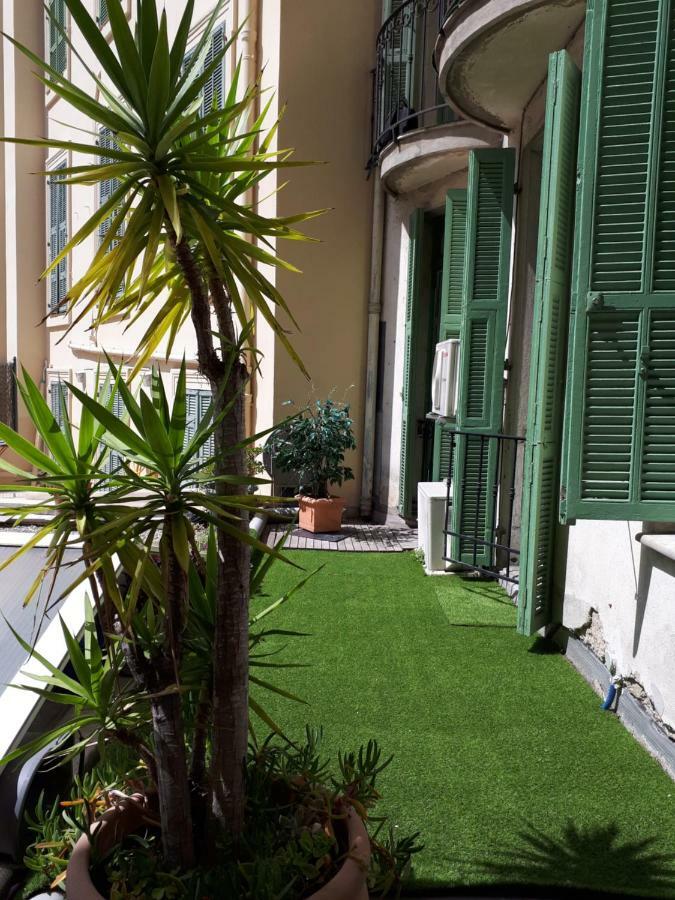 Massena Apartment Nice