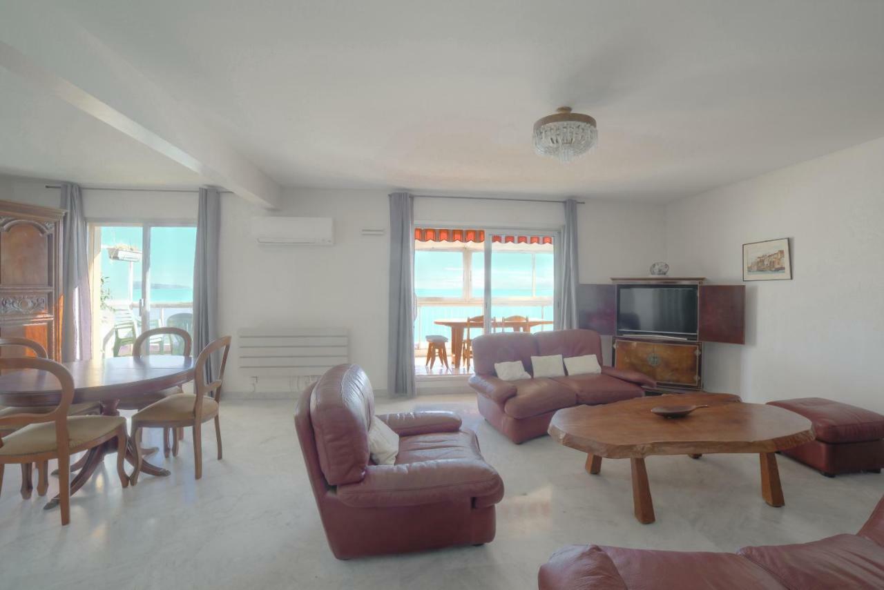 3 Pieces Vue Mer * Nice