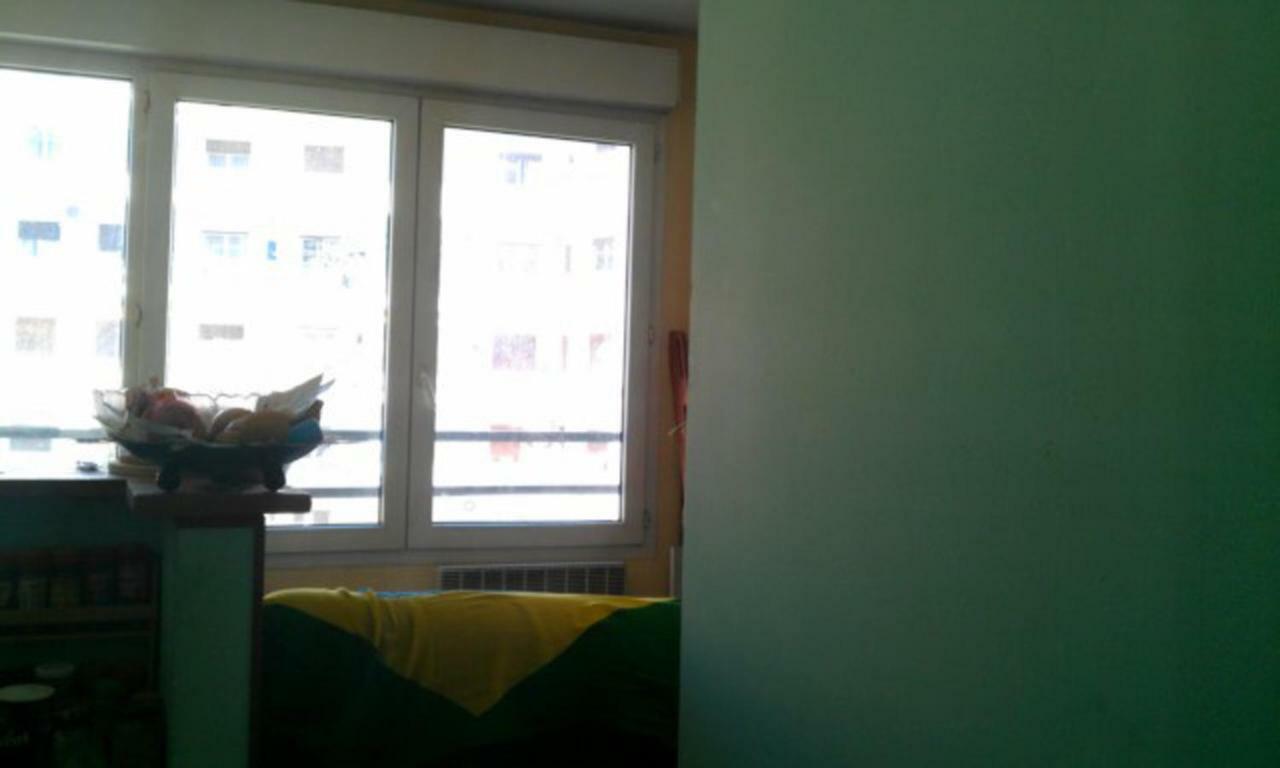 F2 A 50 M De La Apartment